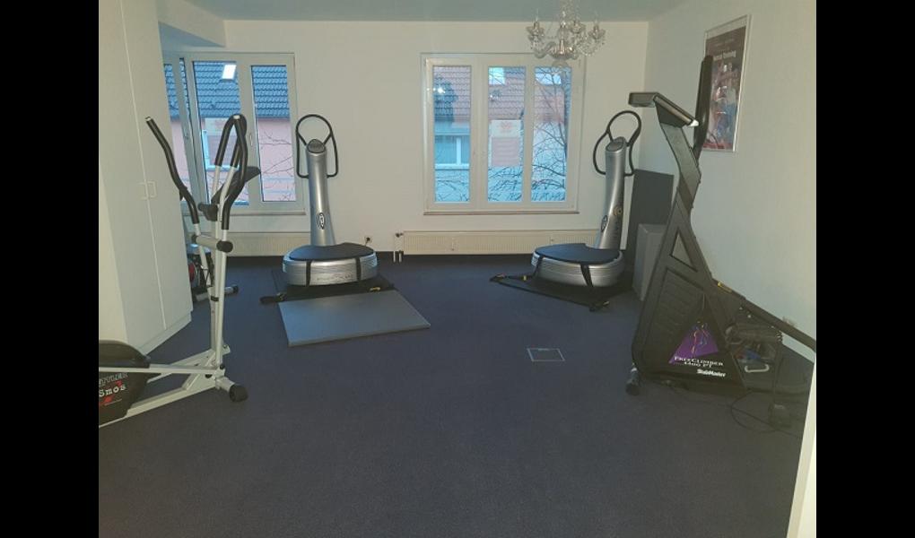 Gym image-BODYart Personal Fitness Lounge 