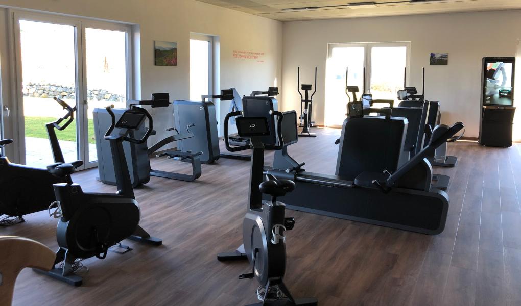 Gym image-Fitnessstudio im Gesundheitszentrum mit Weitblick
